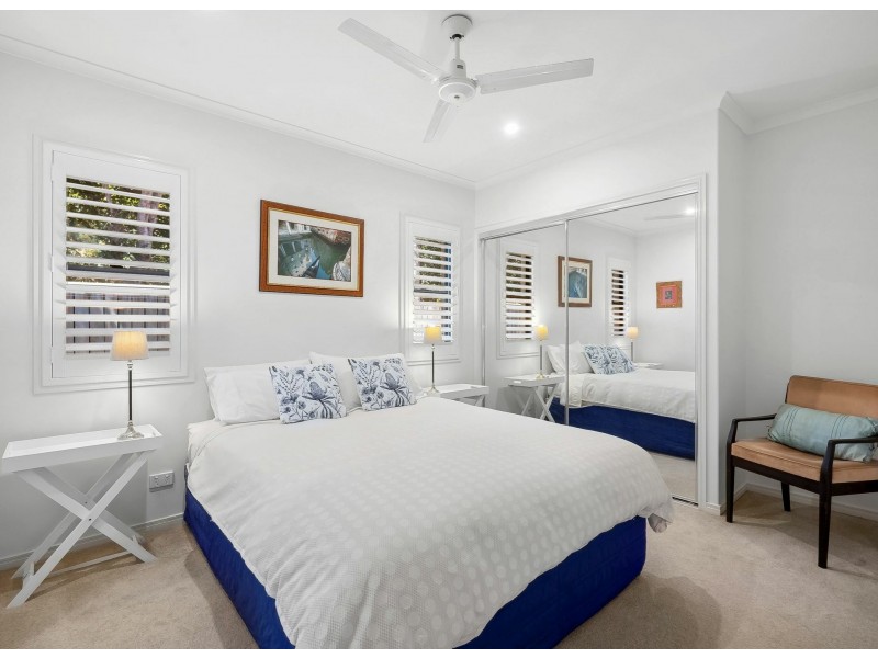 16 Mariner Place, Twin Waters QLD 4564