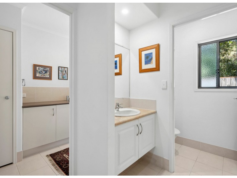 16 Mariner Place, Twin Waters QLD 4564