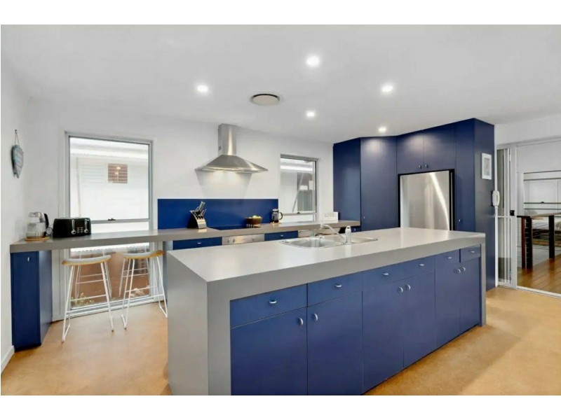 1 North Beach Place, Mudjimba QLD 4564