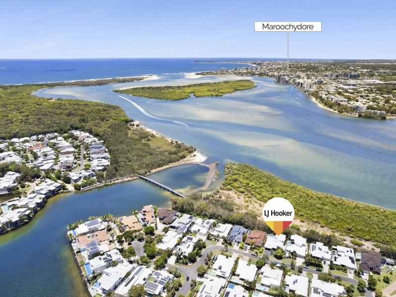 33 Moorings Circuit, Twin Waters QLD 4564
