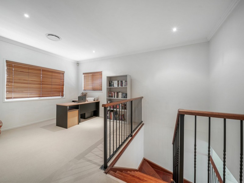33 Moorings Circuit, Twin Waters QLD 4564