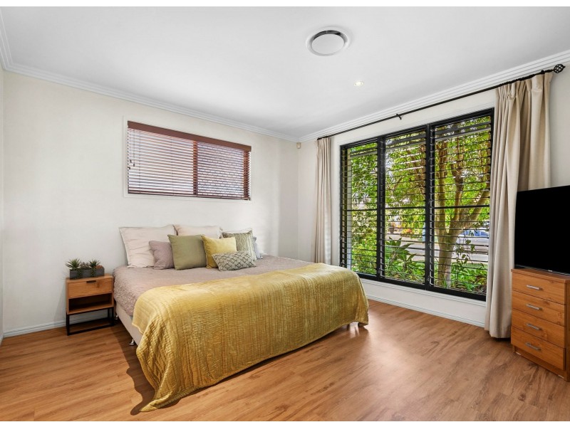 33 Moorings Circuit, Twin Waters QLD 4564