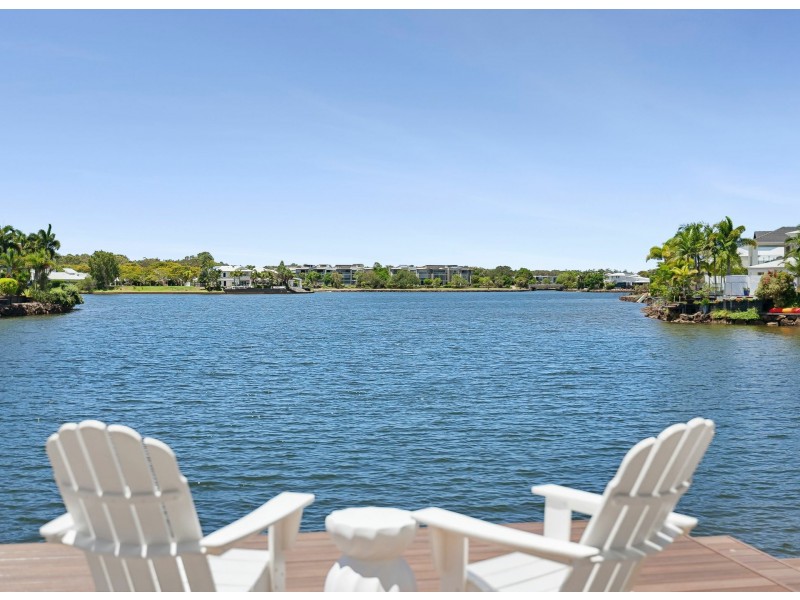 12 Staysail Place, Twin Waters QLD 4564
