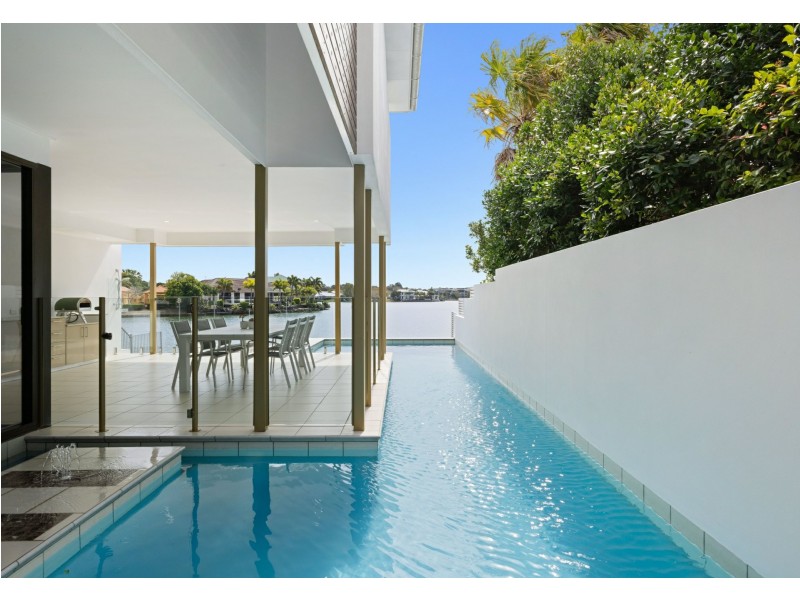 12 Staysail Place, Twin Waters QLD 4564