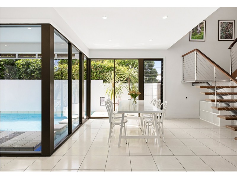 12 Staysail Place, Twin Waters QLD 4564