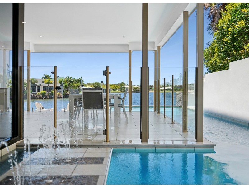 12 Staysail Place, Twin Waters QLD 4564