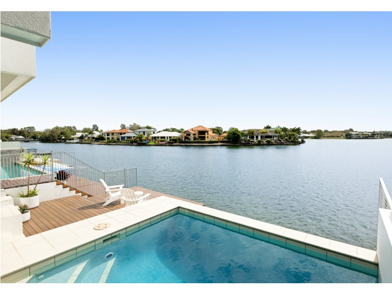 12 Staysail Place, Twin Waters QLD 4564