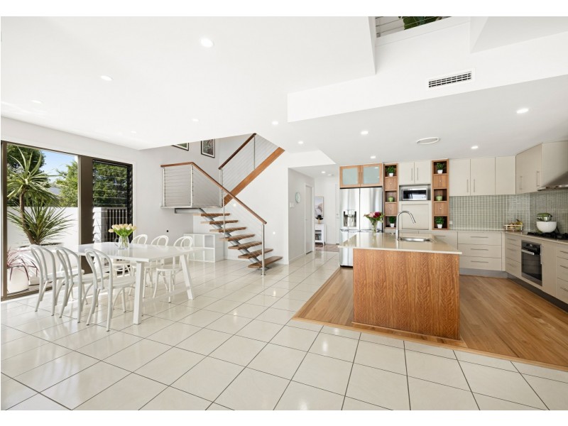 12 Staysail Place, Twin Waters QLD 4564