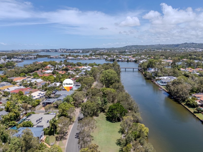 7 Twin Waters Drive, Twin Waters QLD 4564
