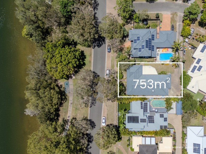 7 Twin Waters Drive, Twin Waters QLD 4564