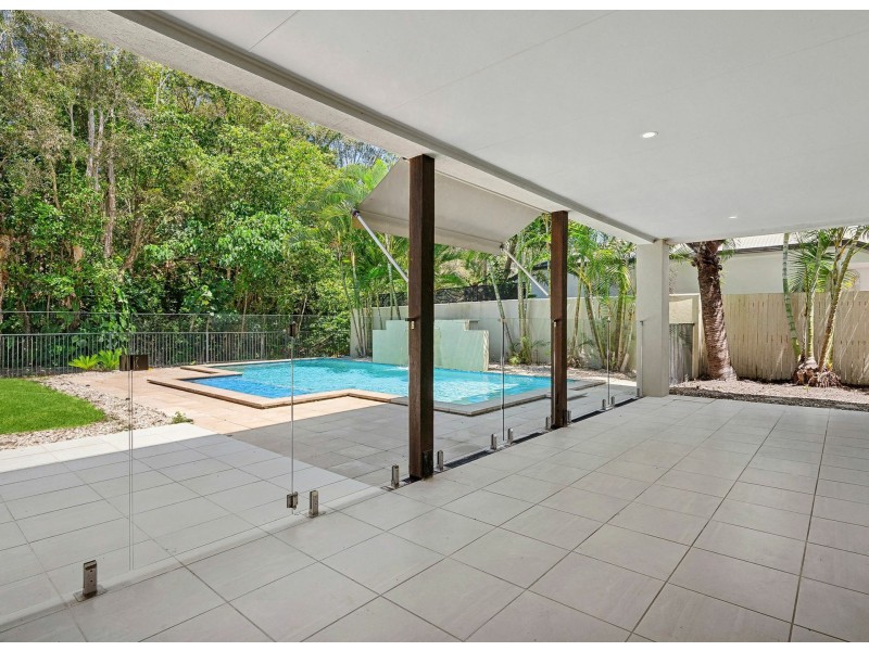 22 Baker-Finch Place, Twin Waters QLD 4564
