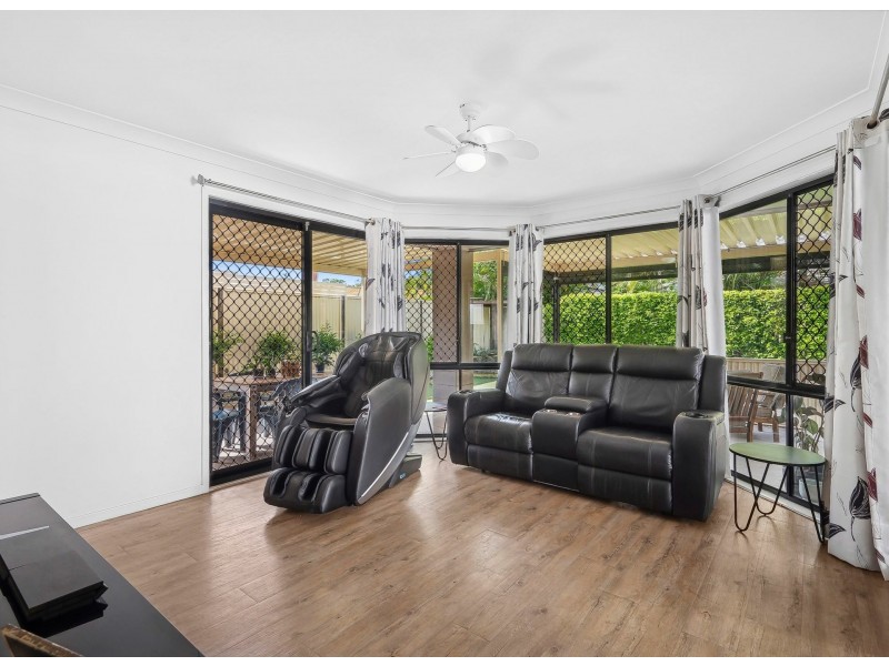 13 Watergum Place, Twin Waters QLD 4564