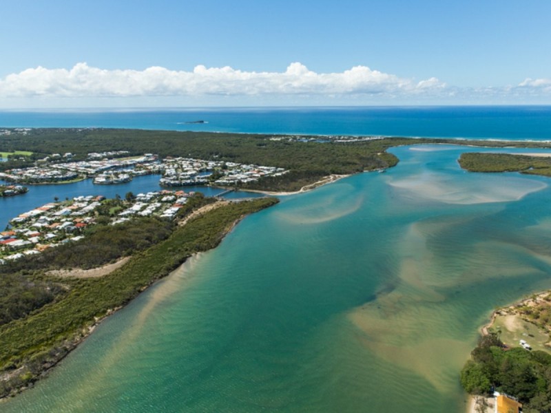 8 Peatling Lane, Twin Waters QLD 4564