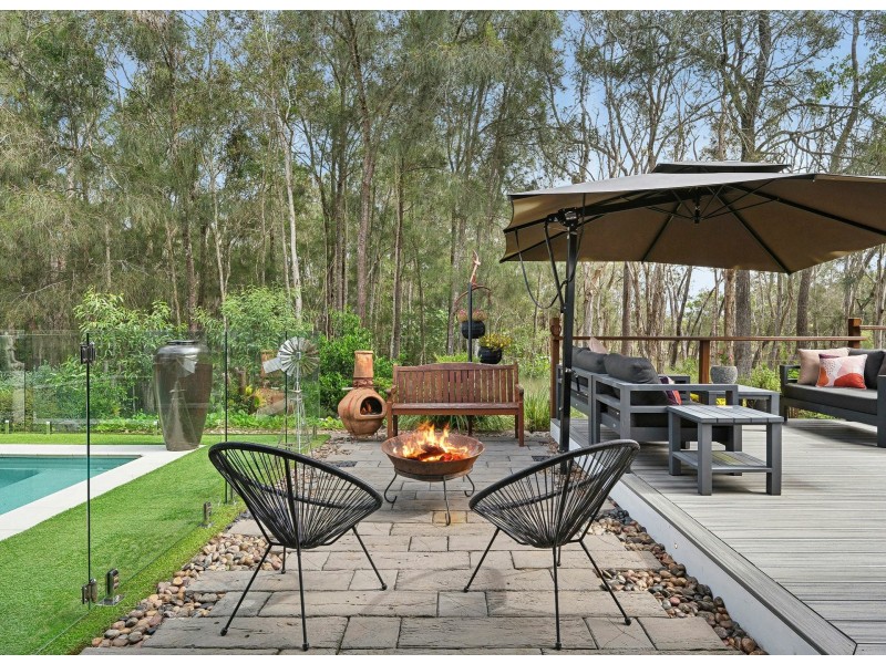 8 Peatling Lane, Twin Waters QLD 4564