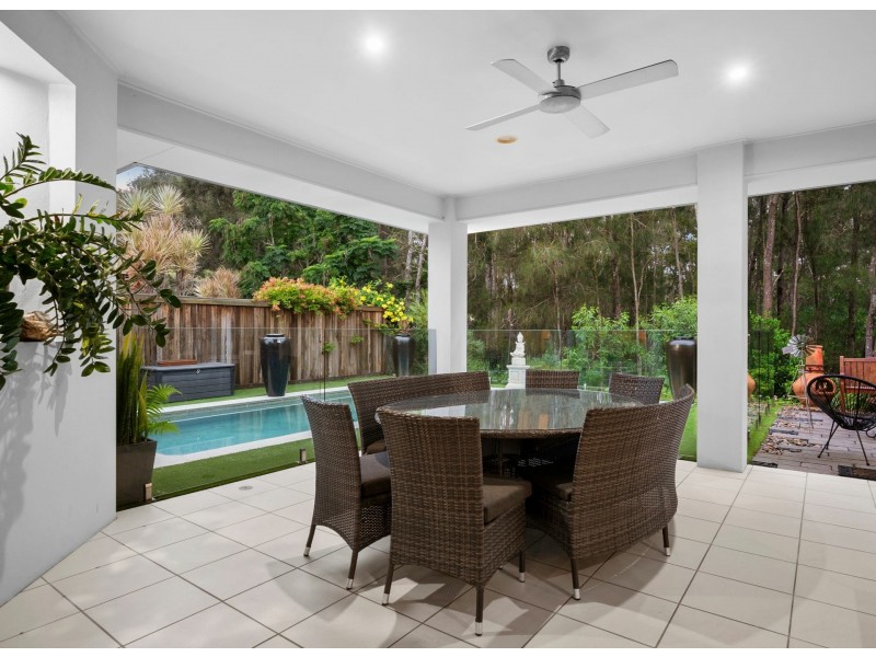 8 Peatling Lane, Twin Waters QLD 4564