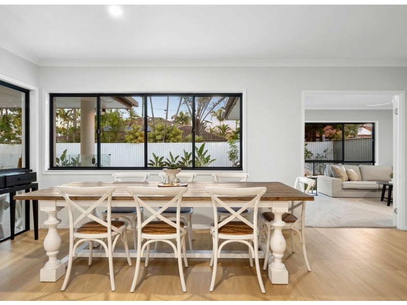 3 Fantail Place, Twin Waters QLD 4564