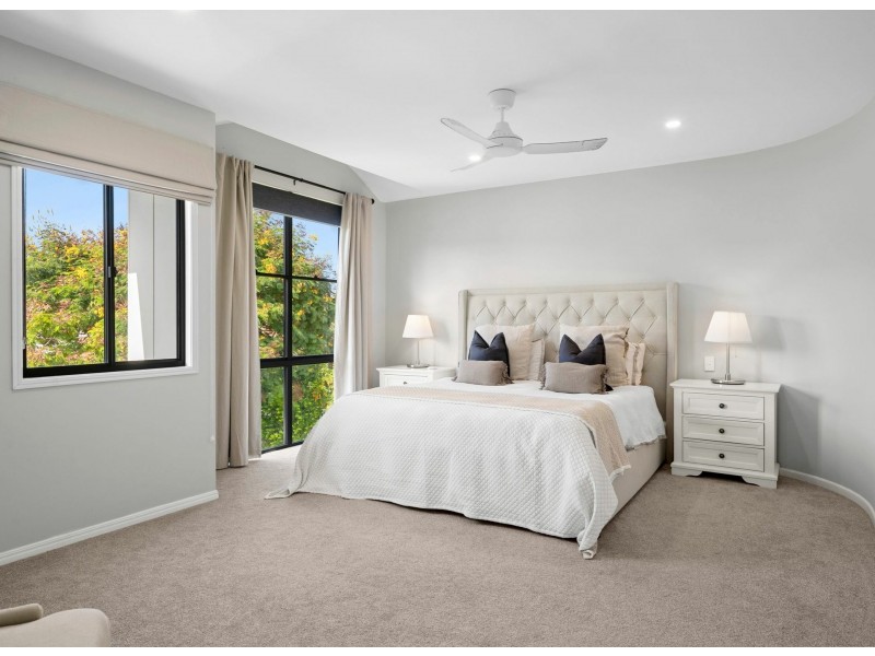 3 Fantail Place, Twin Waters QLD 4564