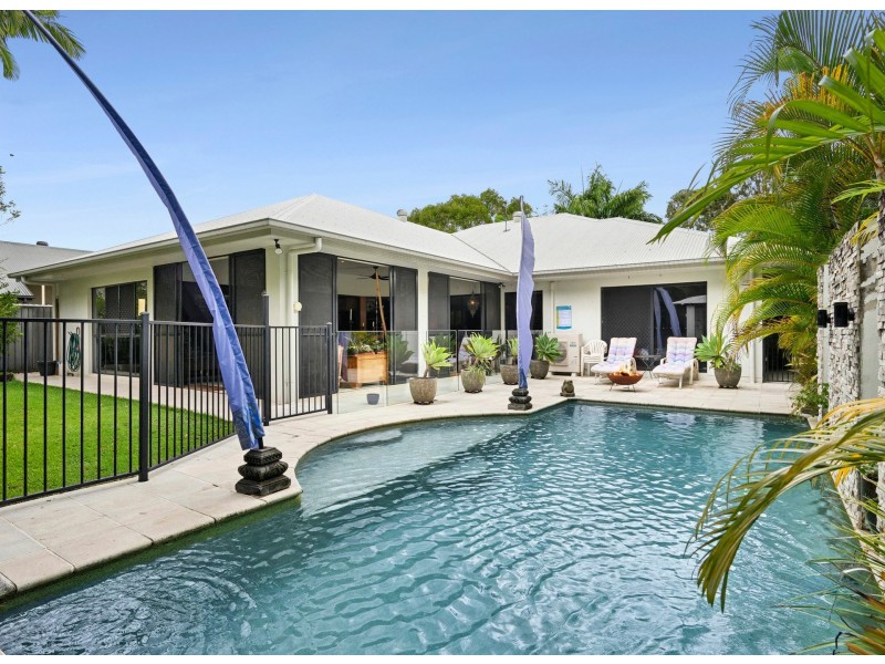 14 Peatling Lane, Twin Waters QLD 4564