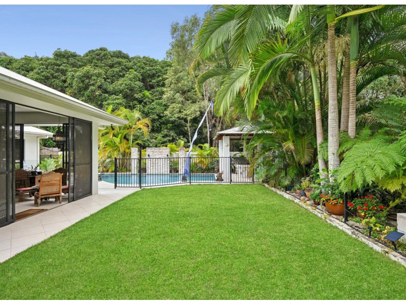 14 Peatling Lane, Twin Waters QLD 4564