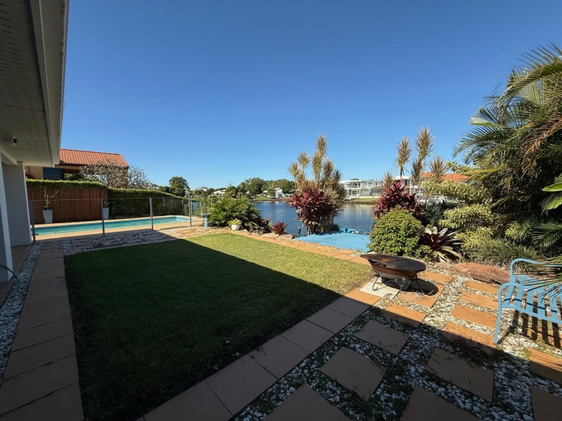 26 Karinya Place, Twin Waters QLD 4564