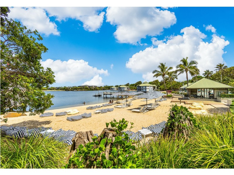 6/270 Ocean Drive, Twin Waters QLD 4564