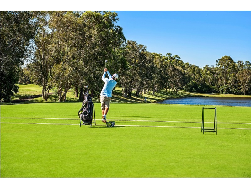 36 Prestwick Drive, Twin Waters QLD 4564