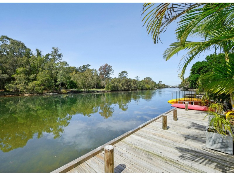 20 Spinifex Place, Twin Waters QLD 4564