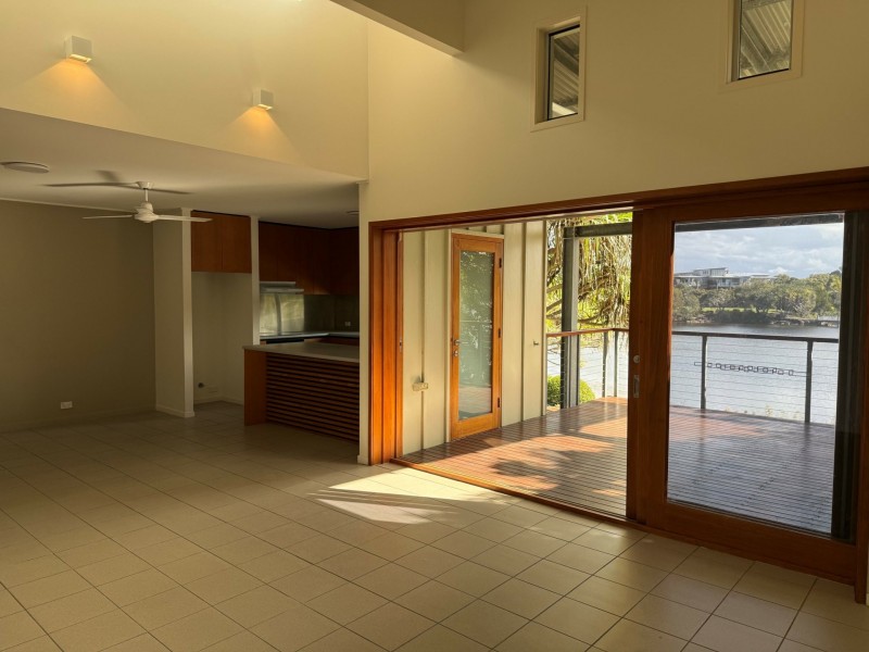 33/80 North Shore Rd, Twin Waters QLD 4564
