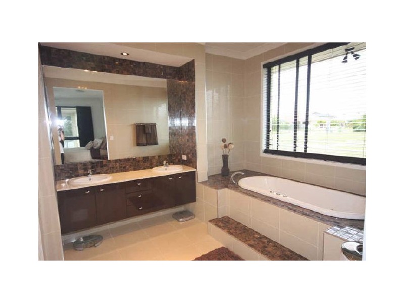 Twin Waters QLD 4564
