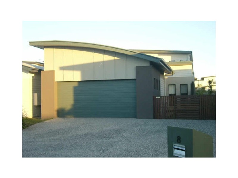 1/8 Deborah Close, Mudjimba QLD 4564