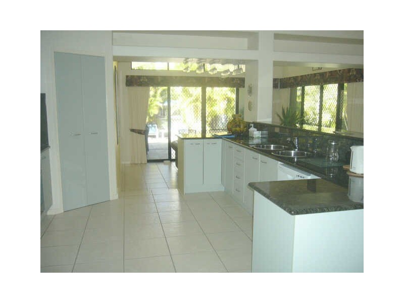 Twin Waters QLD 4564