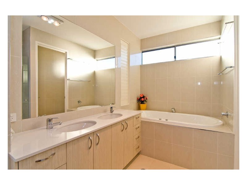 Twin Waters QLD 4564