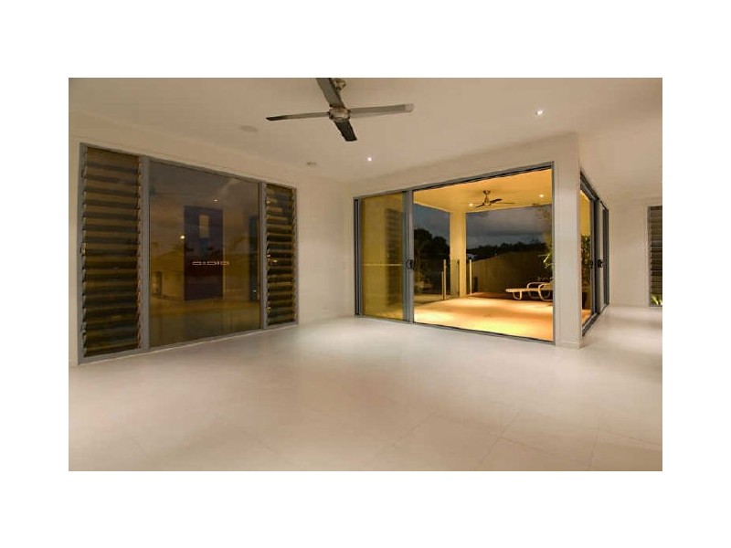 Twin Waters QLD 4564