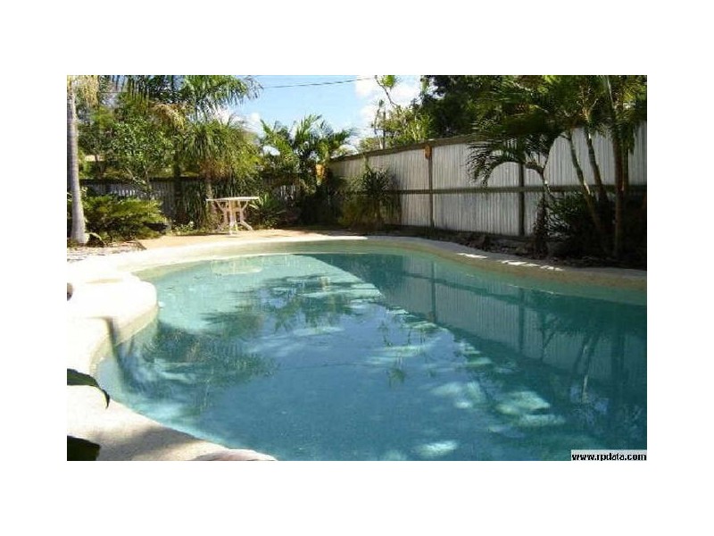 17 Taylor Street, Marcoola QLD 4564