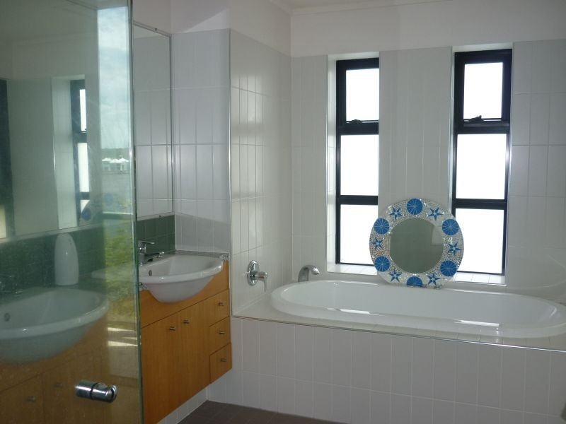 42/20 Baywater Drive, Twin Waters QLD 4564