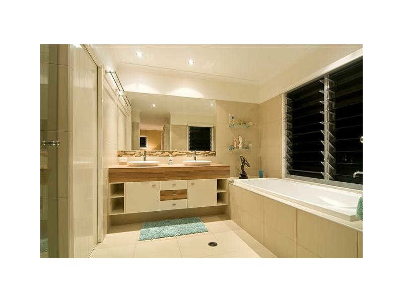 Twin Waters QLD 4564