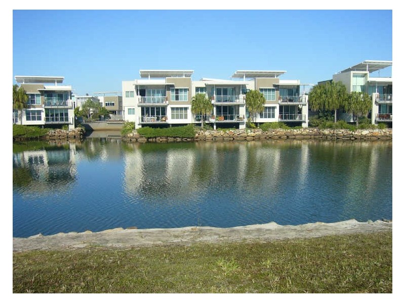 13 Oceanic Court, Twin Waters QLD 4564