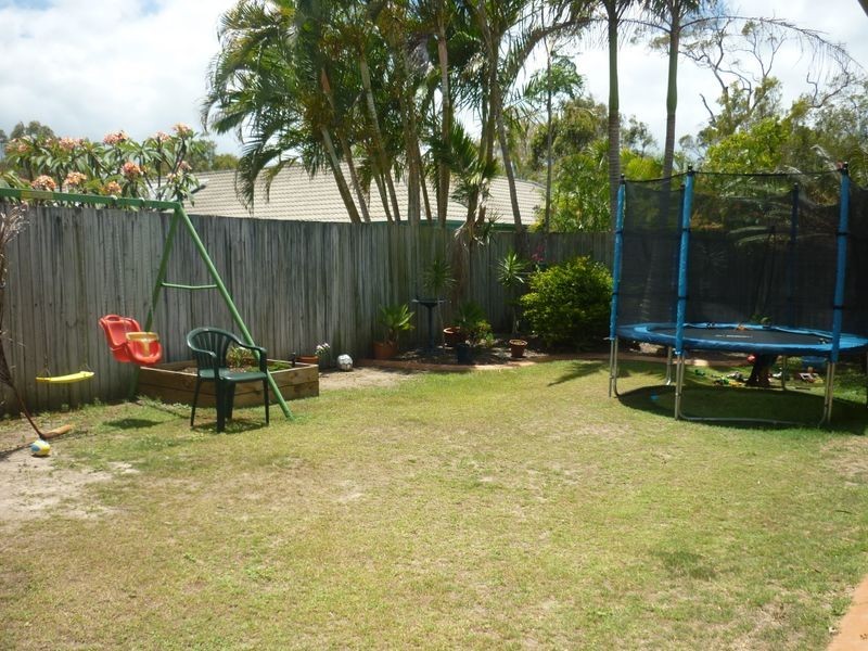 11 Watergum Place, Twin Waters QLD 4564