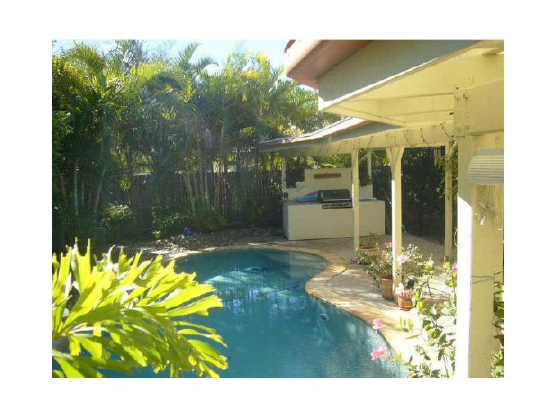 Twin Waters QLD 4564