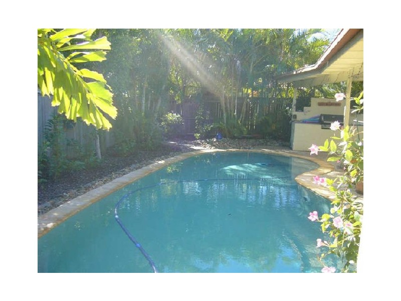 Twin Waters QLD 4564