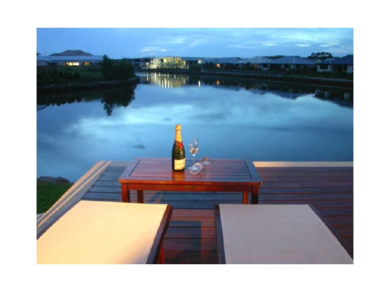 Twin Waters QLD 4564