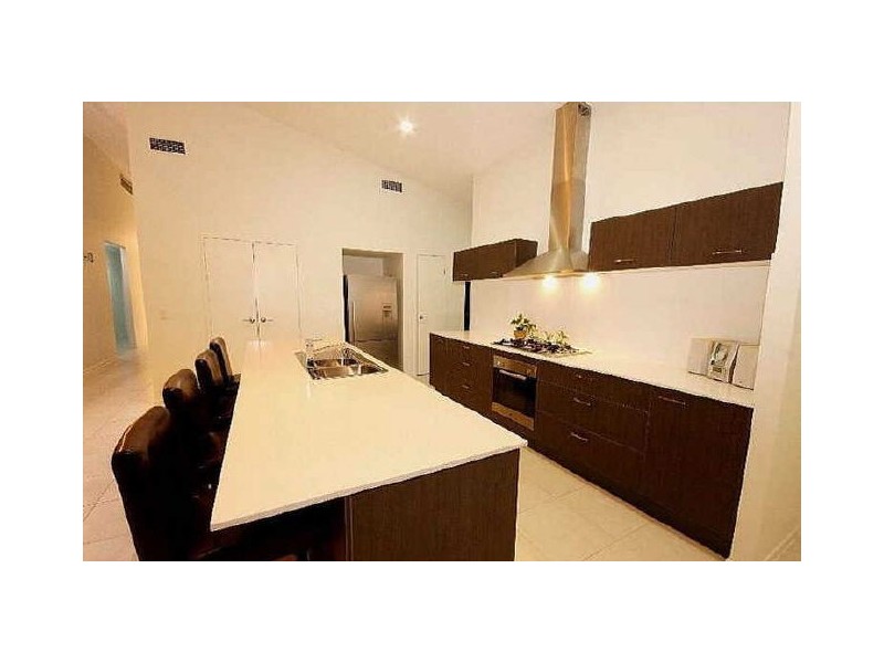 29 Anchorage Circuit, Twin Waters QLD 4564