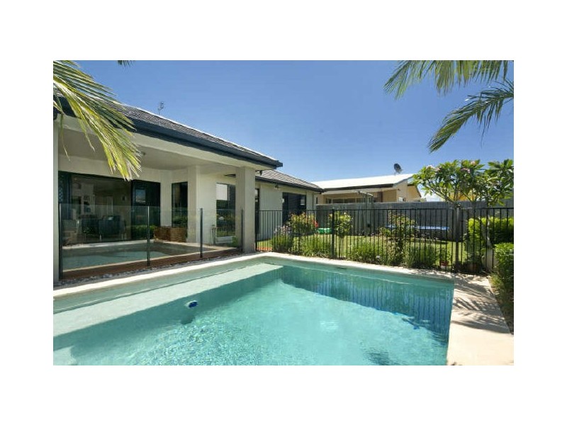 Twin Waters QLD 4564