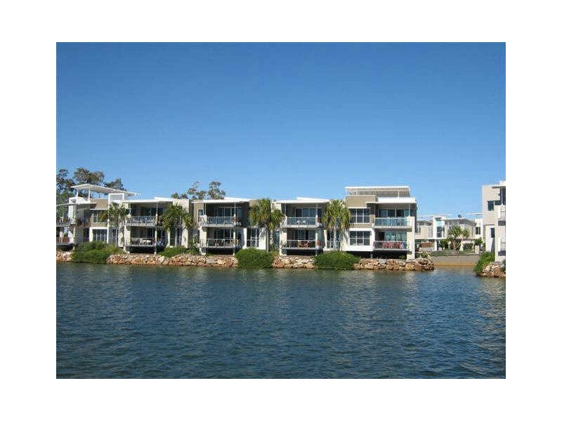 5/20 Anchorage Circuit, Twin Waters QLD 4564