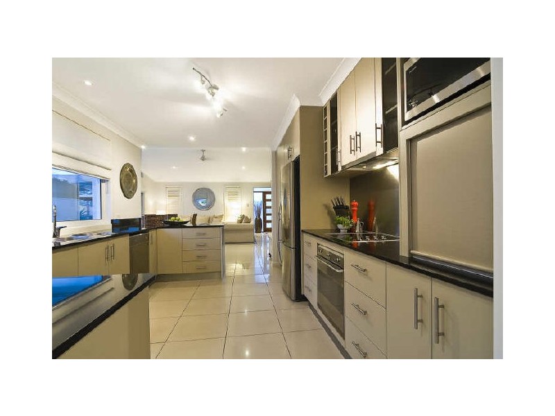 Twin Waters QLD 4564