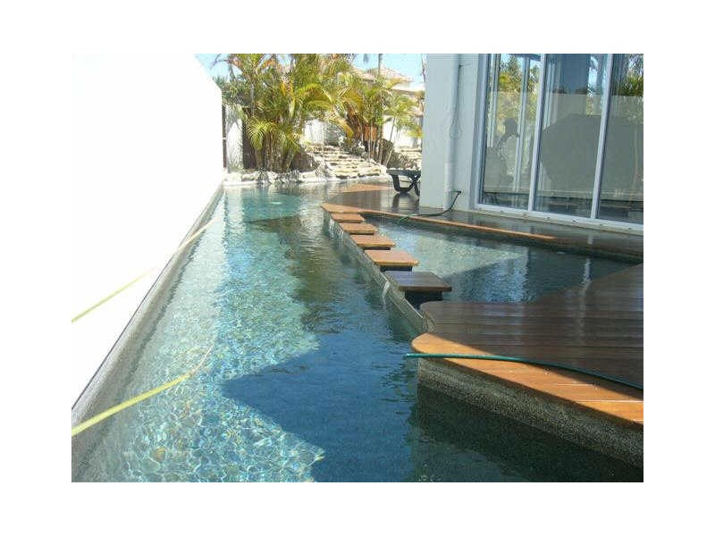 2 Undanbi Lane, Twin Waters QLD 4564