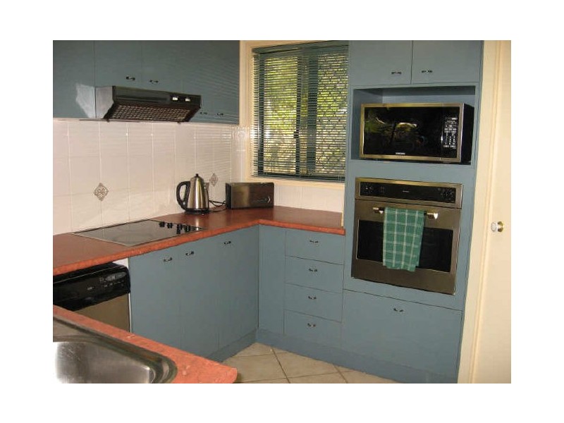 4 Prestwick Drive, Twin Waters QLD 4564