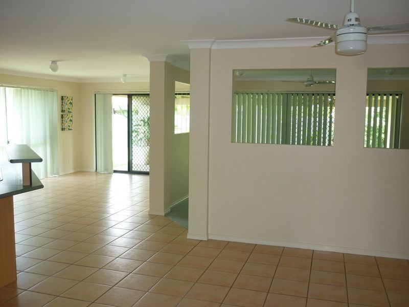 9 Gillingham Place, Pelican Waters QLD 4551