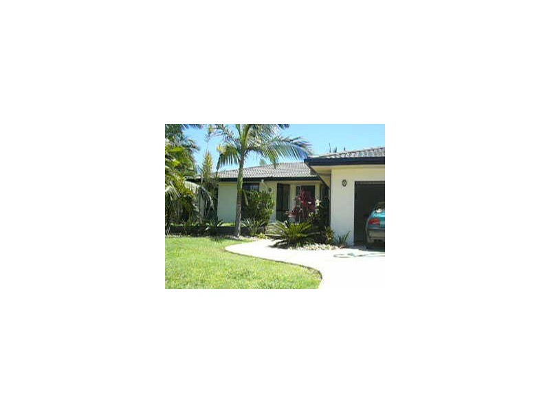 11 Sunstone Court, Yaroomba QLD 4573