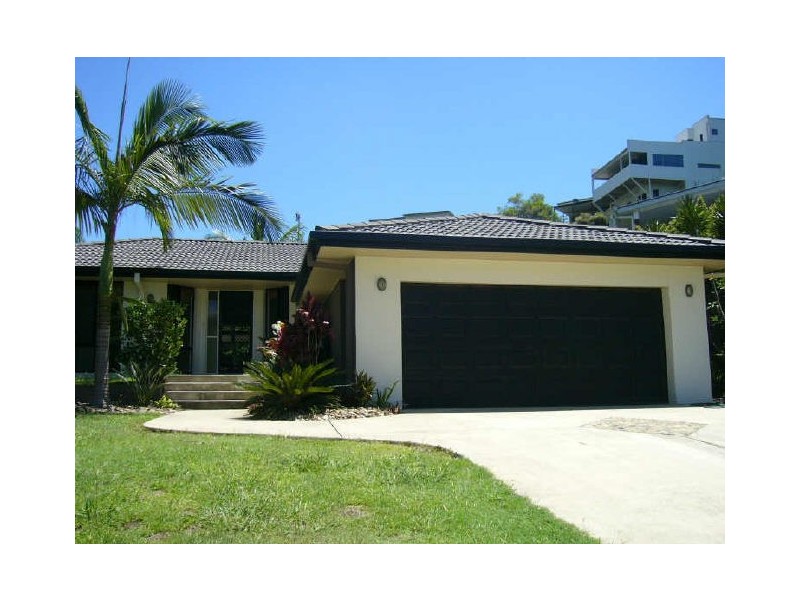 11 Sunstone Court, Yaroomba QLD 4573